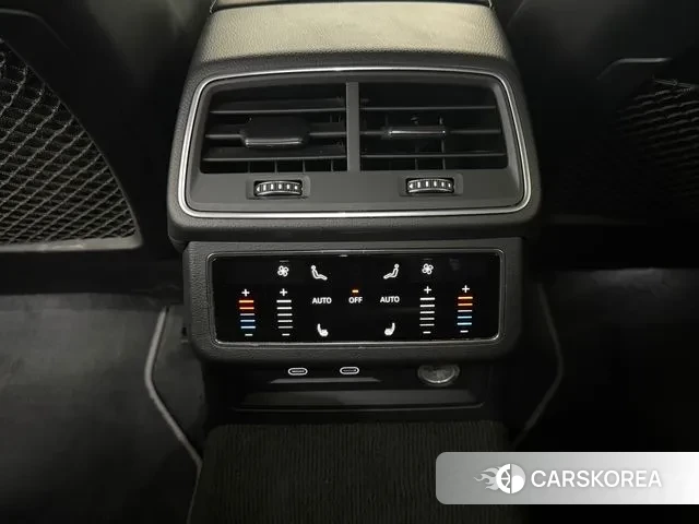 Audi A7 (4K) 2021 Белый из Кореи, фото 3