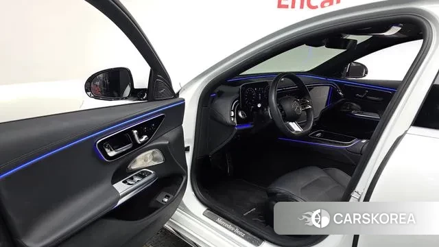 Mercedes-Benz E-Class W214 2024 Белый из Кореи, фото 3