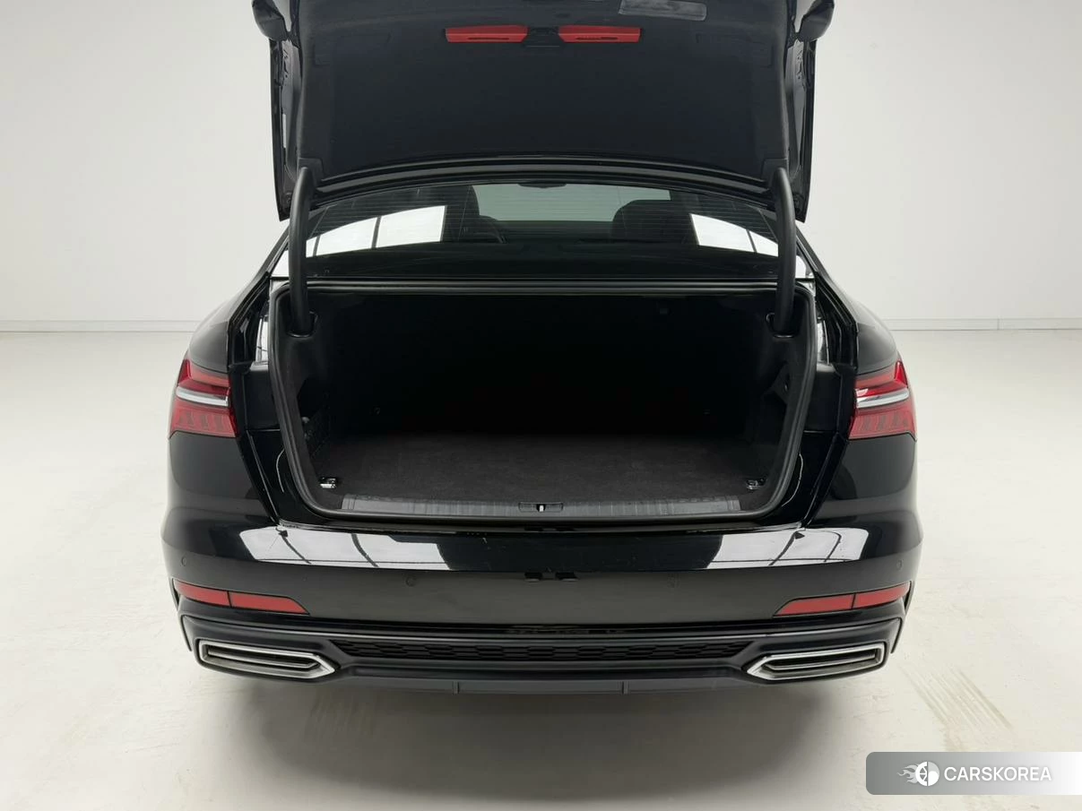 Audi A6L PHEV 2020 Черный из Китая, фото 3