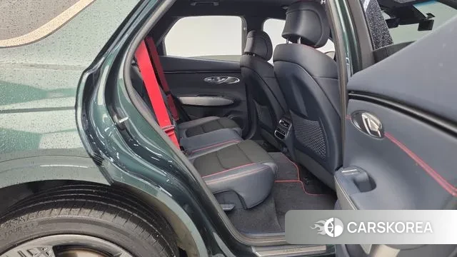 Genesis GV70 2021 Зеленый из Кореи, фото 3