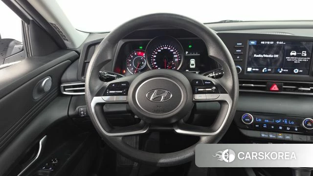 Hyundai Avante (CN7) 2022 Белый из Кореи, фото 3