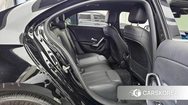Mercedes-Benz A-Class W177 2021 Черный из Кореи, фото 3
