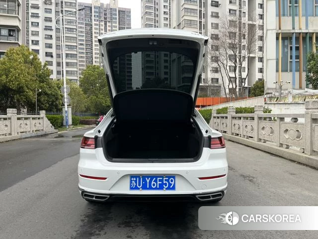 Volkswagen CC 2023 Белый из Китая, фото 3