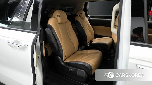 Kia Carnival 4th generation 2022 Белый из Кореи, фото 3
