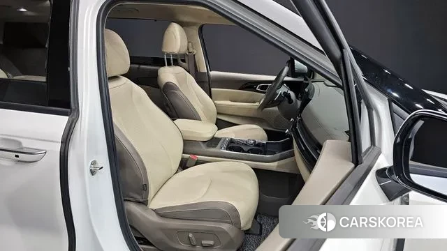 Kia The New Carnival 4th Generation 2023 Белый из Кореи, фото 3