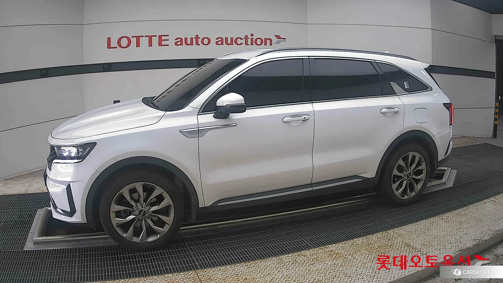 Kia Sorento 2022 Snow White Pearl (optional) из Кореи, фото 3