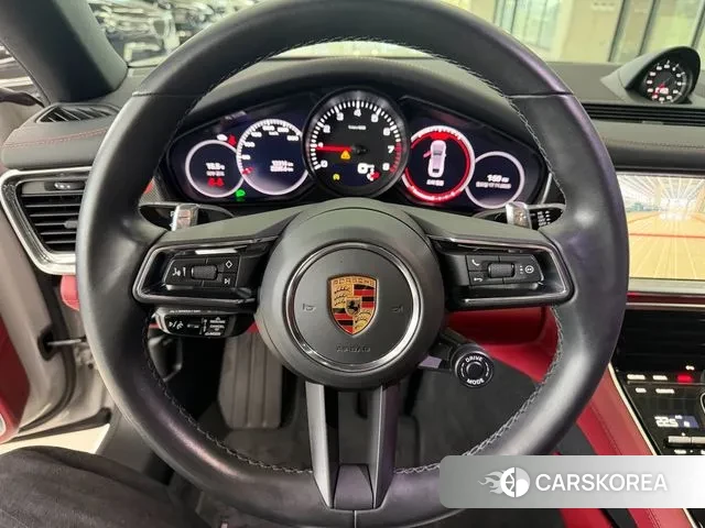 Porsche Panamera (971) 2022 Серебристо-серый из Кореи, фото 3