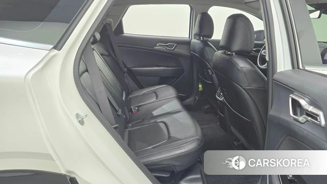 Kia Sportage 5th Generation 2021 Белый из Кореи, фото 3