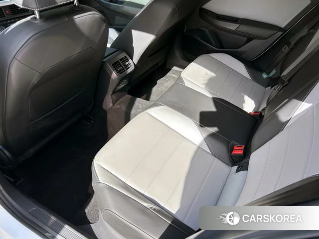 Volkswagen Bora 2022 Белый из Китая, фото 3