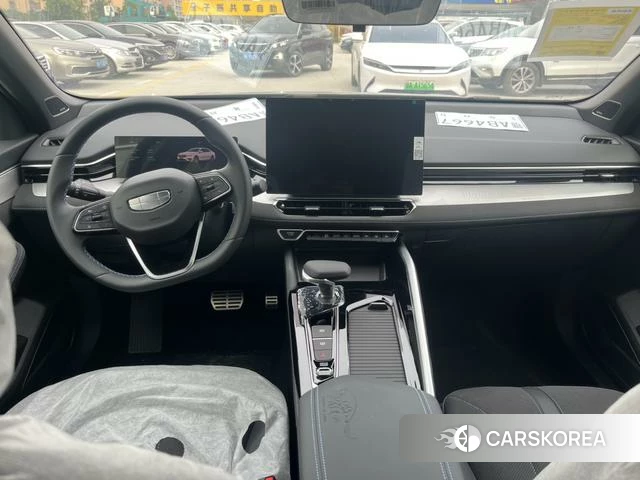 Geely Automobile Xingrui 2026 Темно-серый из Китая, фото 3