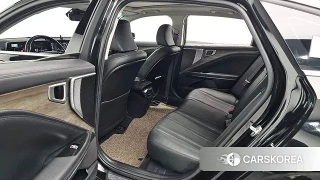 Kia K8 2022 Черный из Кореи, фото 3