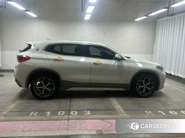 BMW X2 (import) 2019 Белый из Китая, фото 3