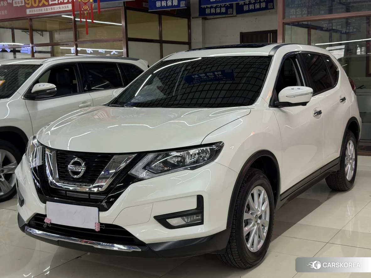 Nissan Qijun 2021 Белый из Китая, фото 3