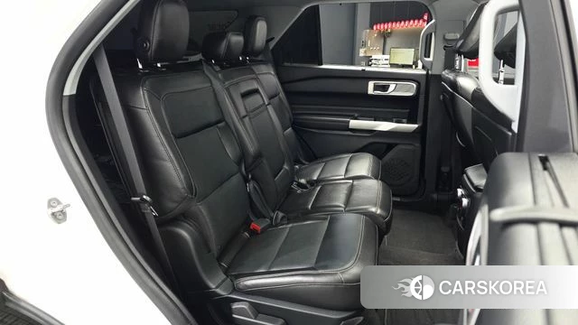 Ford Explorer 6th Generation 2020 Белый из Кореи, фото 3