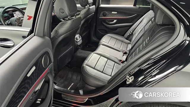 Mercedes-Benz E-Class W213 2021 Черный из Кореи, фото 3