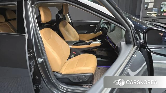 Kia EV6 2022 Серый из Кореи, фото 3