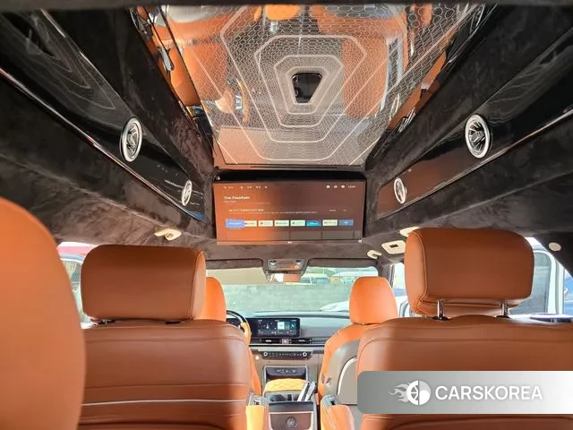 Kia The New Carnival 4th Generation 2024 Светло-серебряный цвет из Кореи, фото 3