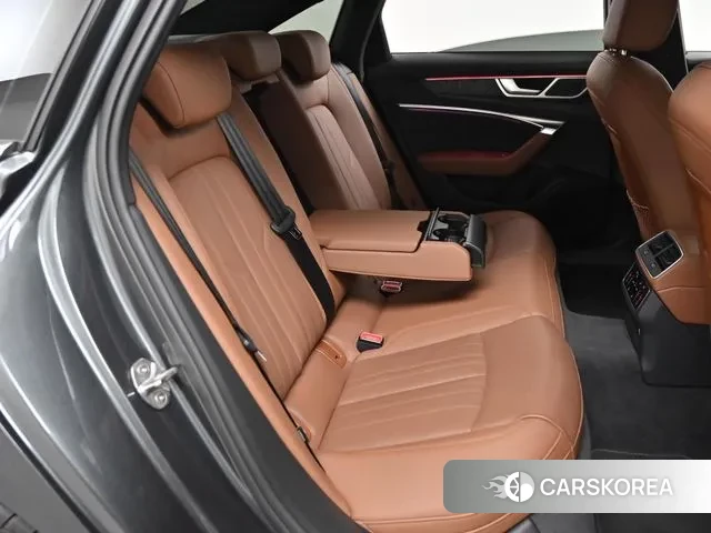 Audi A6 (C8) 2023 Серый из Кореи, фото 3