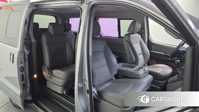 Hyundai The New Grand Starex 2018 Серебряный из Кореи, фото 3