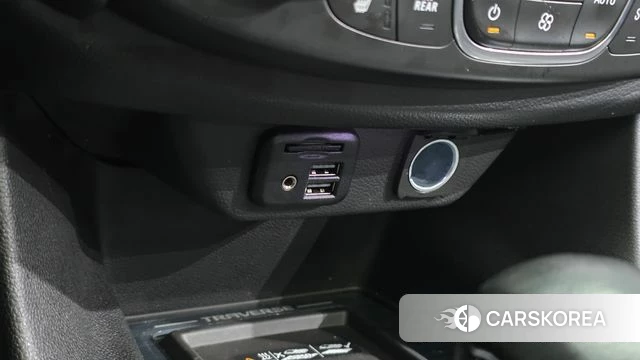 Chevrolet (GM Daewoo) Traverse 2022 Черный из Кореи, фото 3