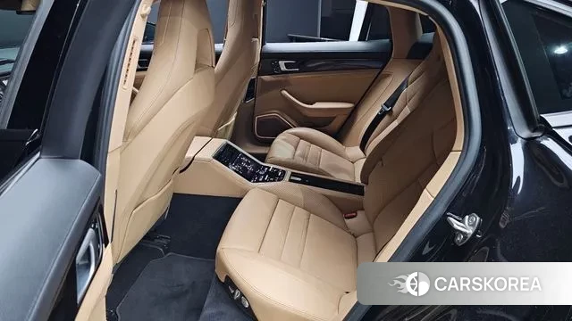 Porsche Panamera (971) 2018 Черный из Кореи, фото 3