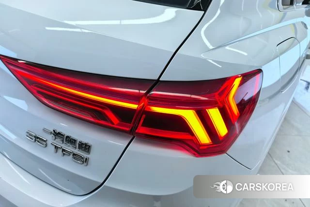 Audi Q3 2021 Белый из Китая, фото 3