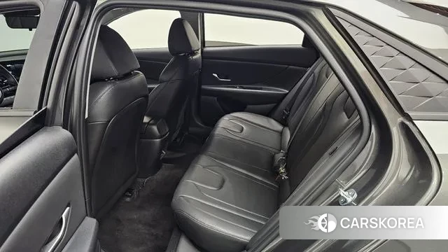 Hyundai The New Avante (CN7) 2023 Серый из Кореи, фото 3