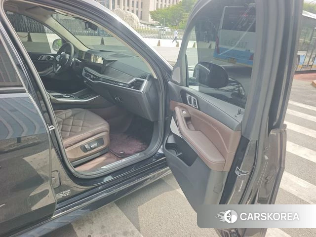 BMW X5 2024 Черный из Китая, фото 3