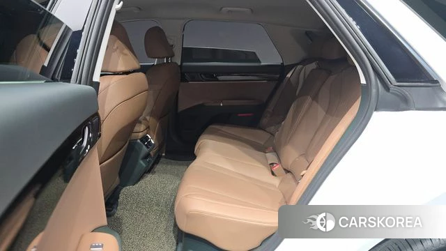 Hyundai Grandeur Hybrid (GN7) 2026 Белый из Кореи, фото 3