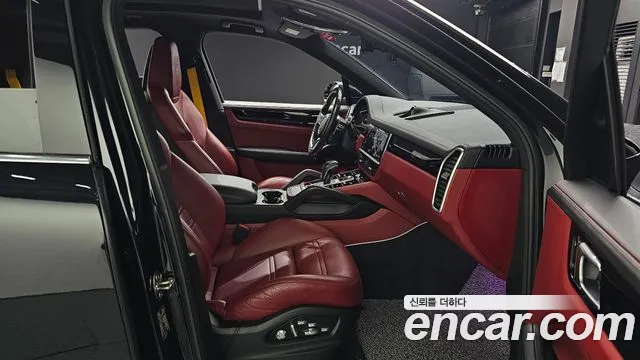 Porsche Cayenne (PO536) 2019 Черный из Кореи, фото 3