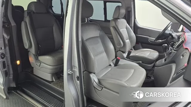 Hyundai The New Grand Starex 2018 Серебряный из Кореи, фото 3