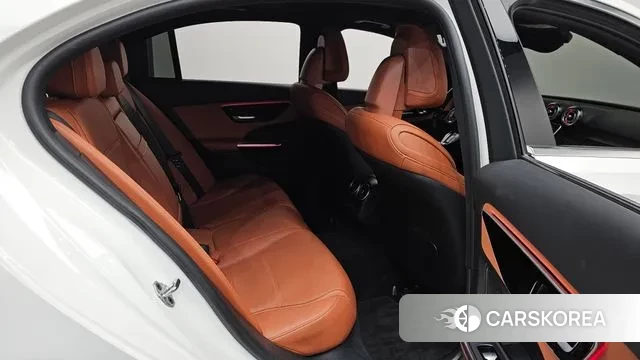 Mercedes-Benz C-Class W206 2022 Белый из Кореи, фото 3