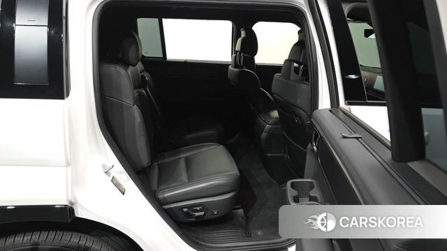 Hyundai Santa Fe (MX5) 2023 Белый из Кореи, фото 3