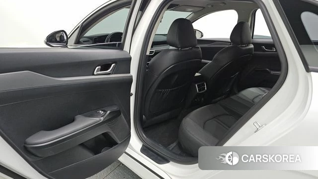 Kia K5 3rd generation 2022 Белый из Кореи, фото 3