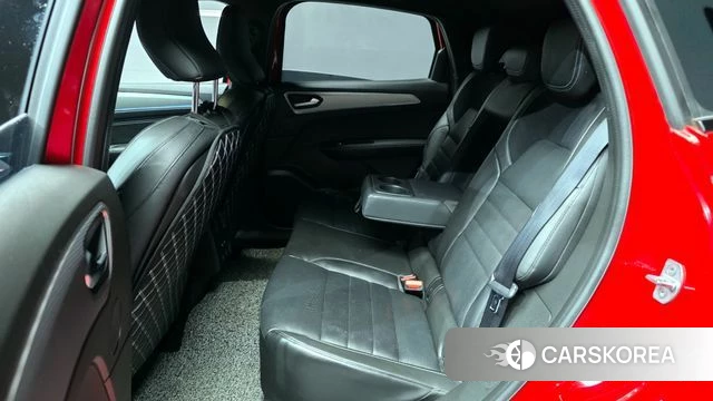 Renault Korea (Samsung) XM3 2023 Красный из Кореи, фото 3