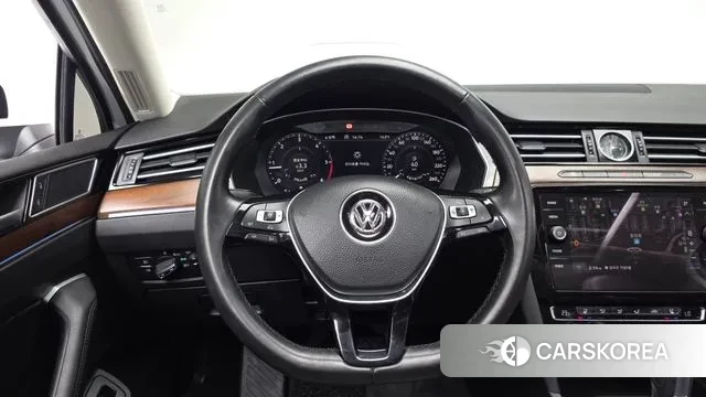 Volkswagen Passat GT (B8) 2018 Белый из Кореи, фото 3