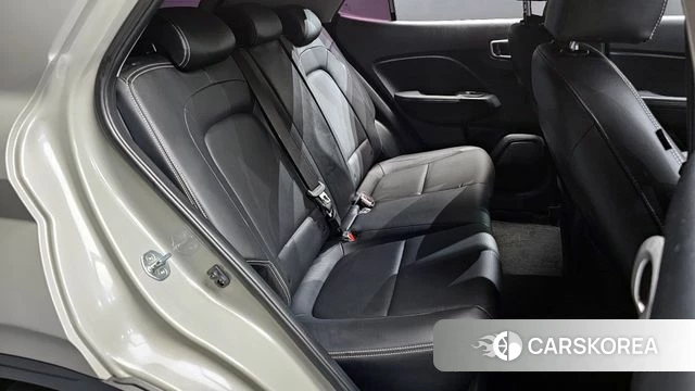 Hyundai Venue 2020 Серебристо-серый из Кореи, фото 3