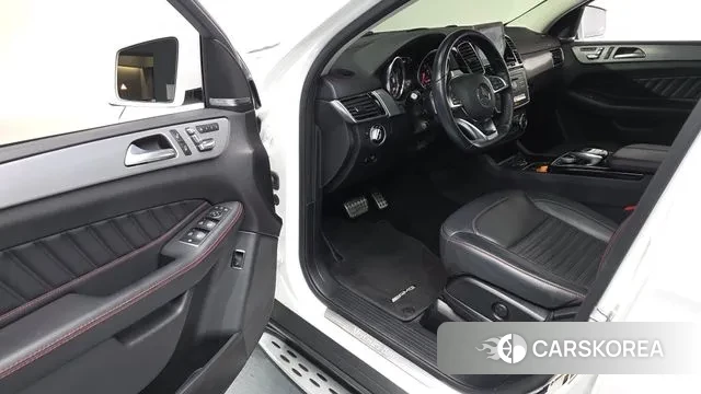 Mercedes-Benz GLE - Class W166 2018 Белый из Кореи, фото 3