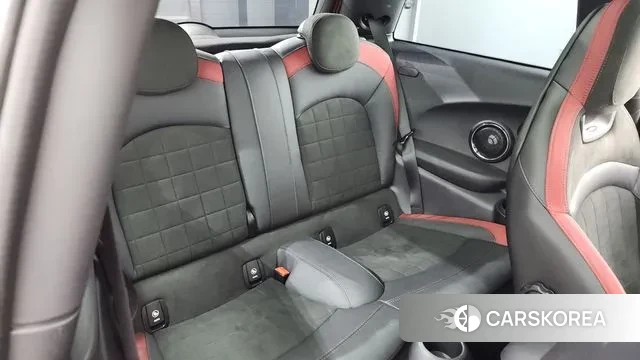 Mini Cooper S 2018 Красный из Кореи, фото 3