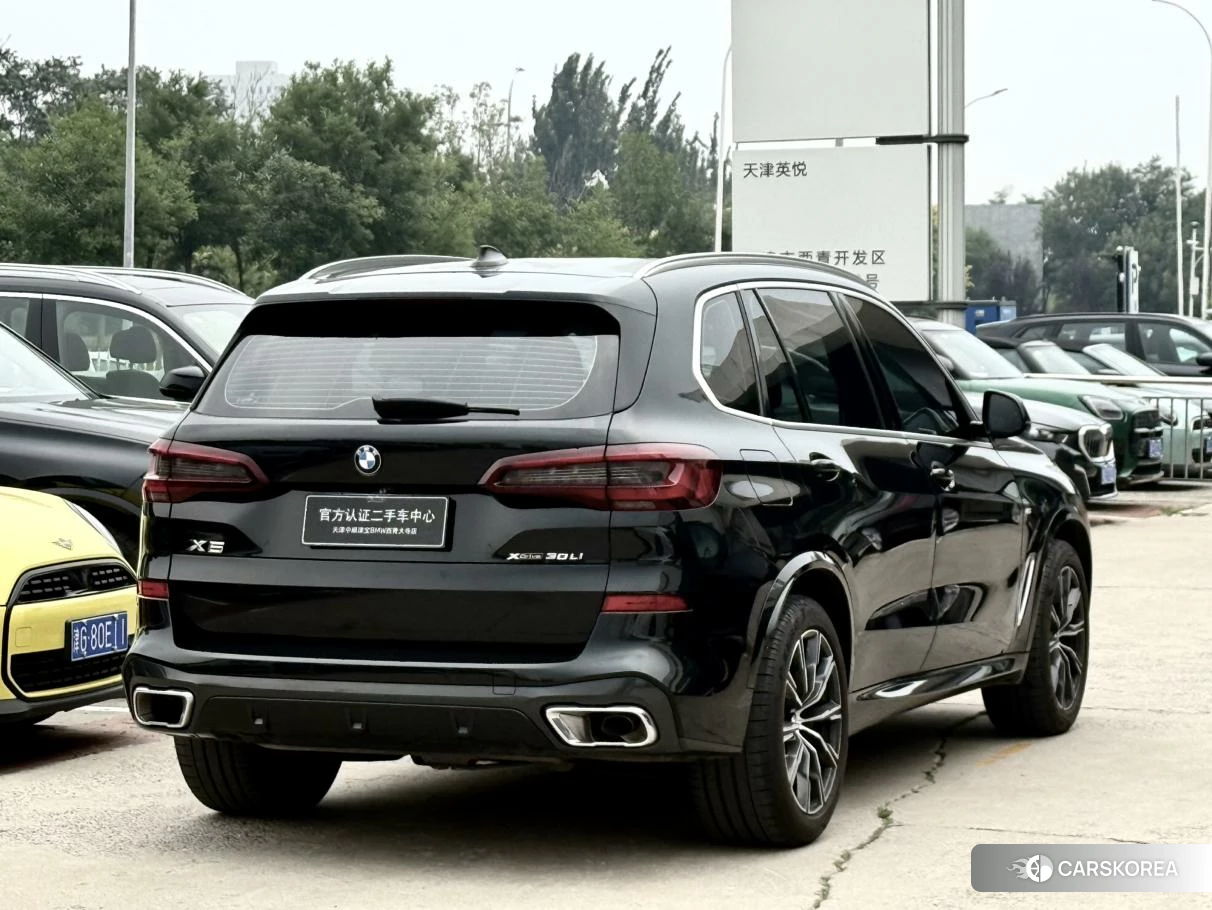 BMW X5 2022 Черный из Китая, фото 3