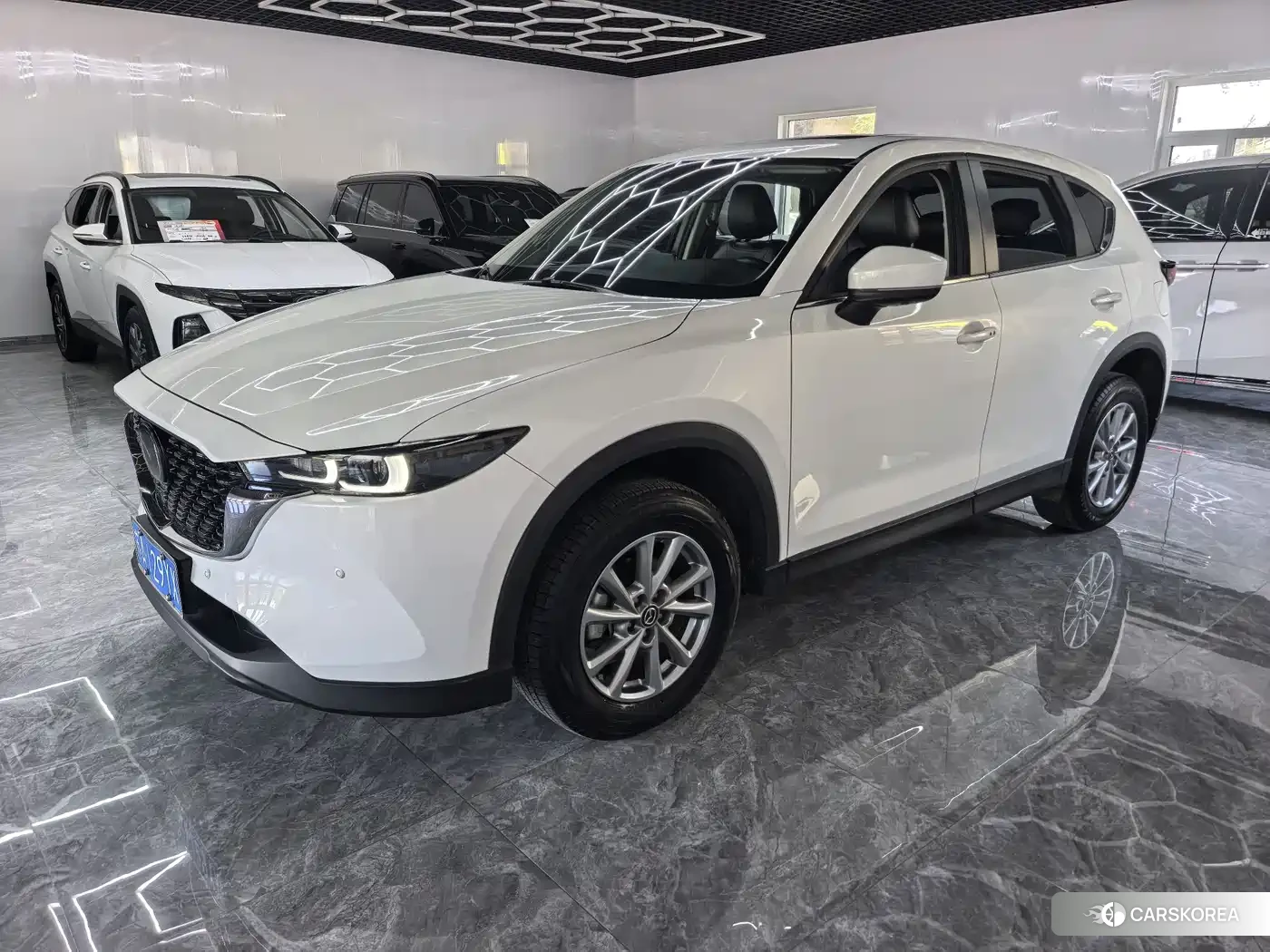 Mazda CX-5 2023 Белый из Китая, фото 3