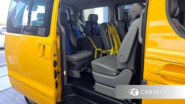 Hyundai The New Grand Starex 2018 Желтый из Кореи, фото 3