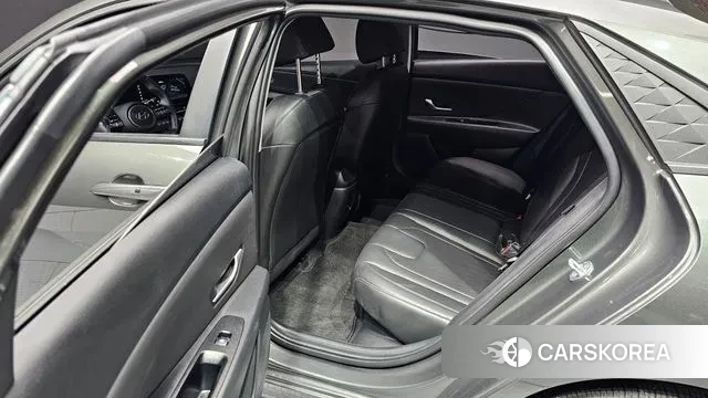 Hyundai The New Avante Hybrid (CN7) 2023 Серый из Кореи, фото 3