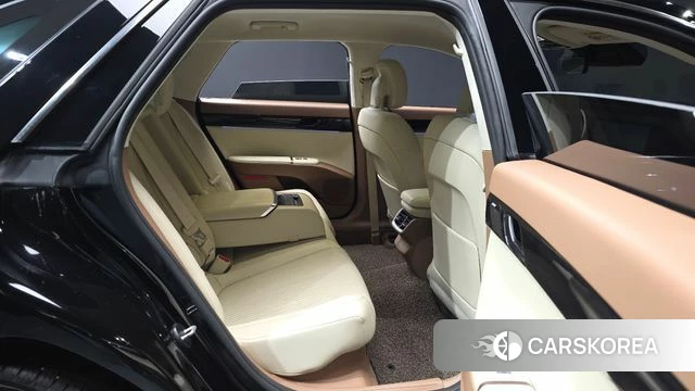 Hyundai Grandeur Hybrid (GN7) 2023 Черный из Кореи, фото 3