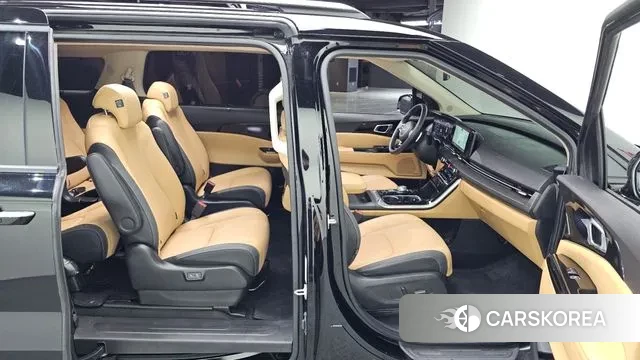 Kia Carnival 4th generation 2022 Черный из Кореи, фото 3