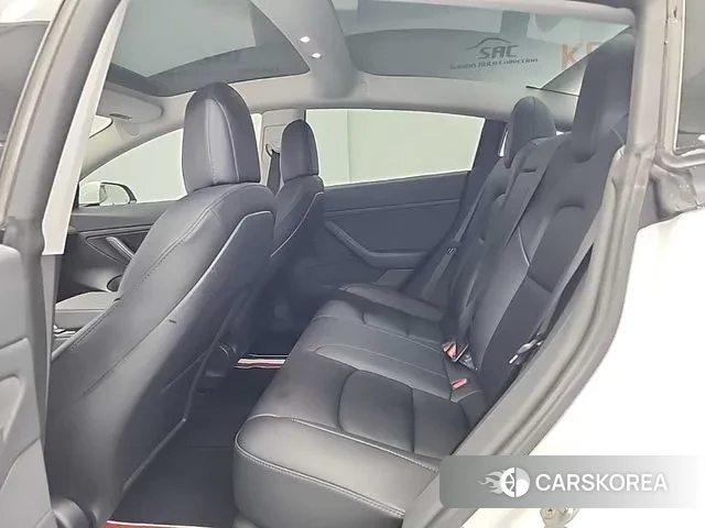 Tesla Model 3 2021 Белый из Кореи, фото 3