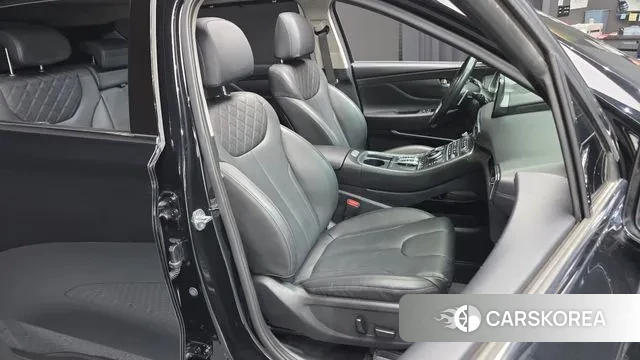 Hyundai The New Santa Fe 2022 Черный из Кореи, фото 3