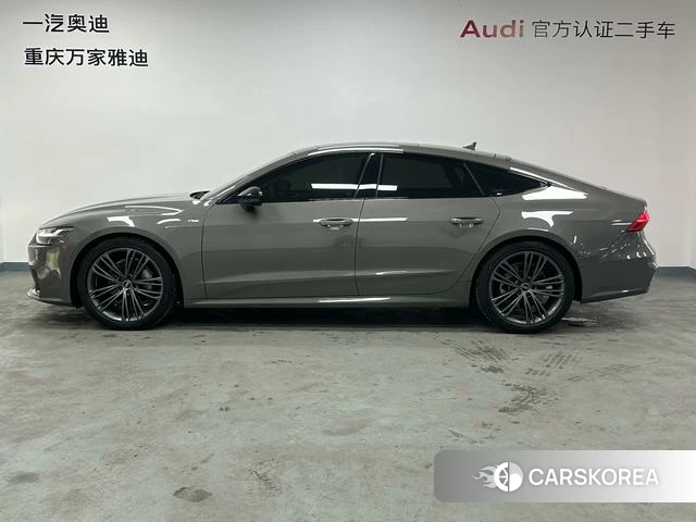 Audi A7 2023 Темно-серый из Китая, фото 3
