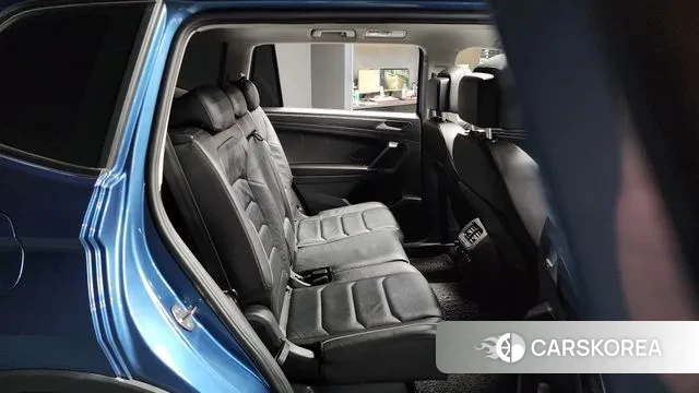 Volkswagen Tiguan Allspace 2020 Синий из Кореи, фото 3