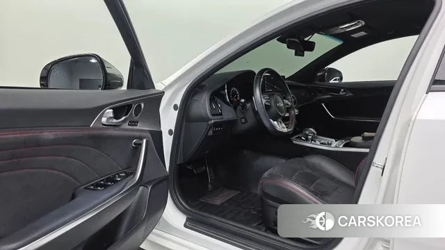 Kia Stinger Meister 2022 Белый из Кореи, фото 3